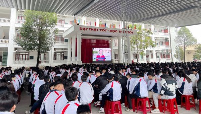 Trường THCS-THPT Chu Văn An tổ chức Hội nghị "Sử dụng mạng xã hội an toàn trong học sinh"